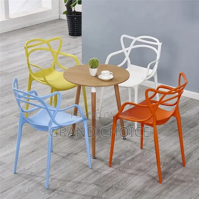 Modern Stylish Restaurant Chair