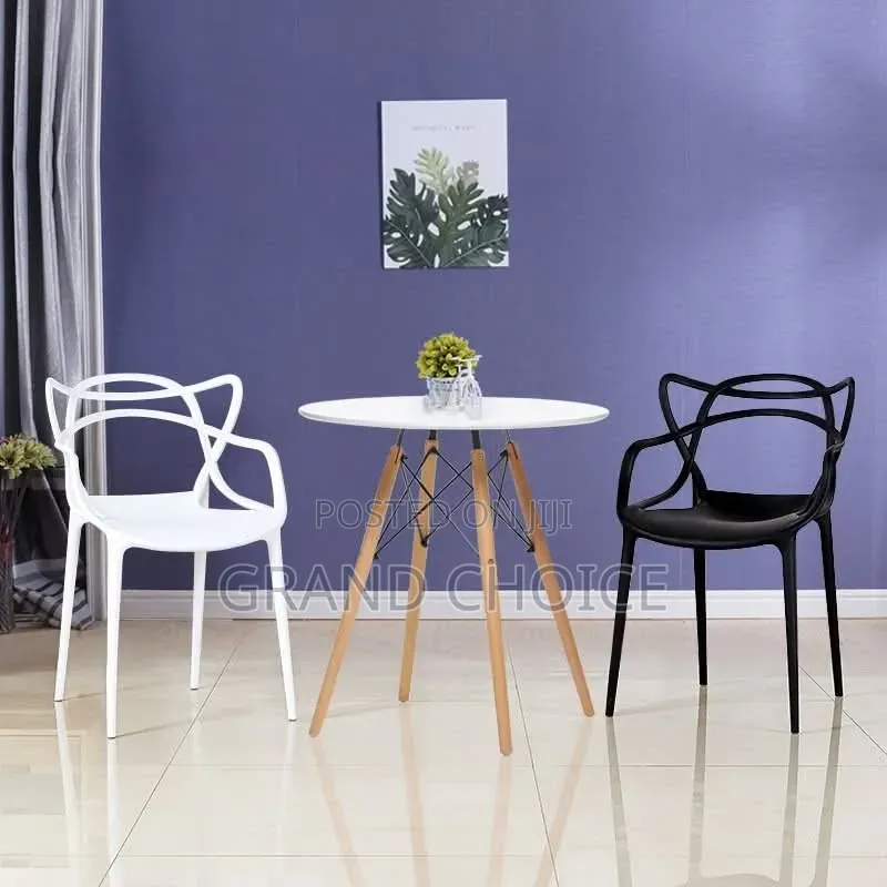 Modern Stylish Restaurant Chair