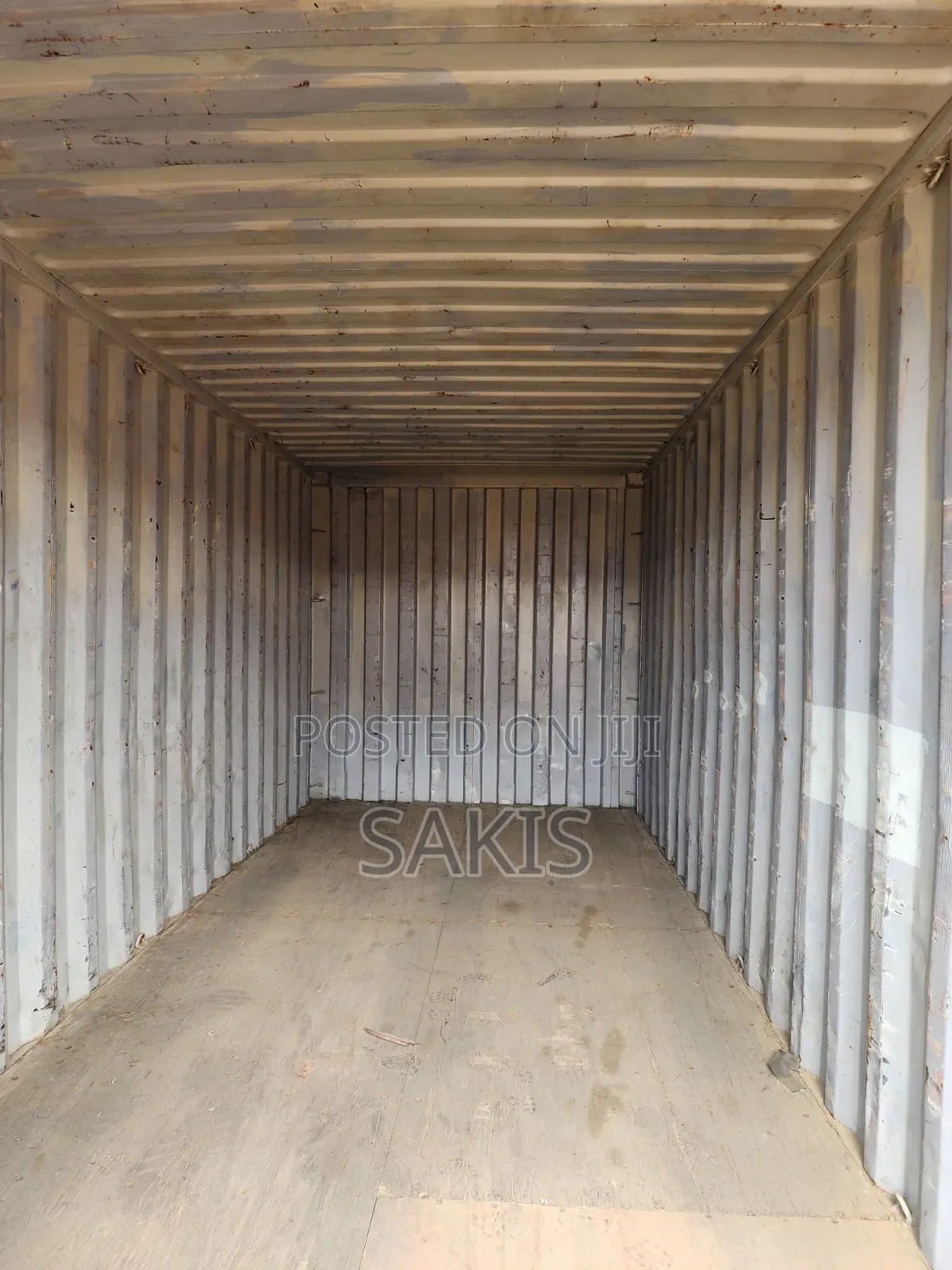 Grade A Containers ~ 20ft Cleanest Units!