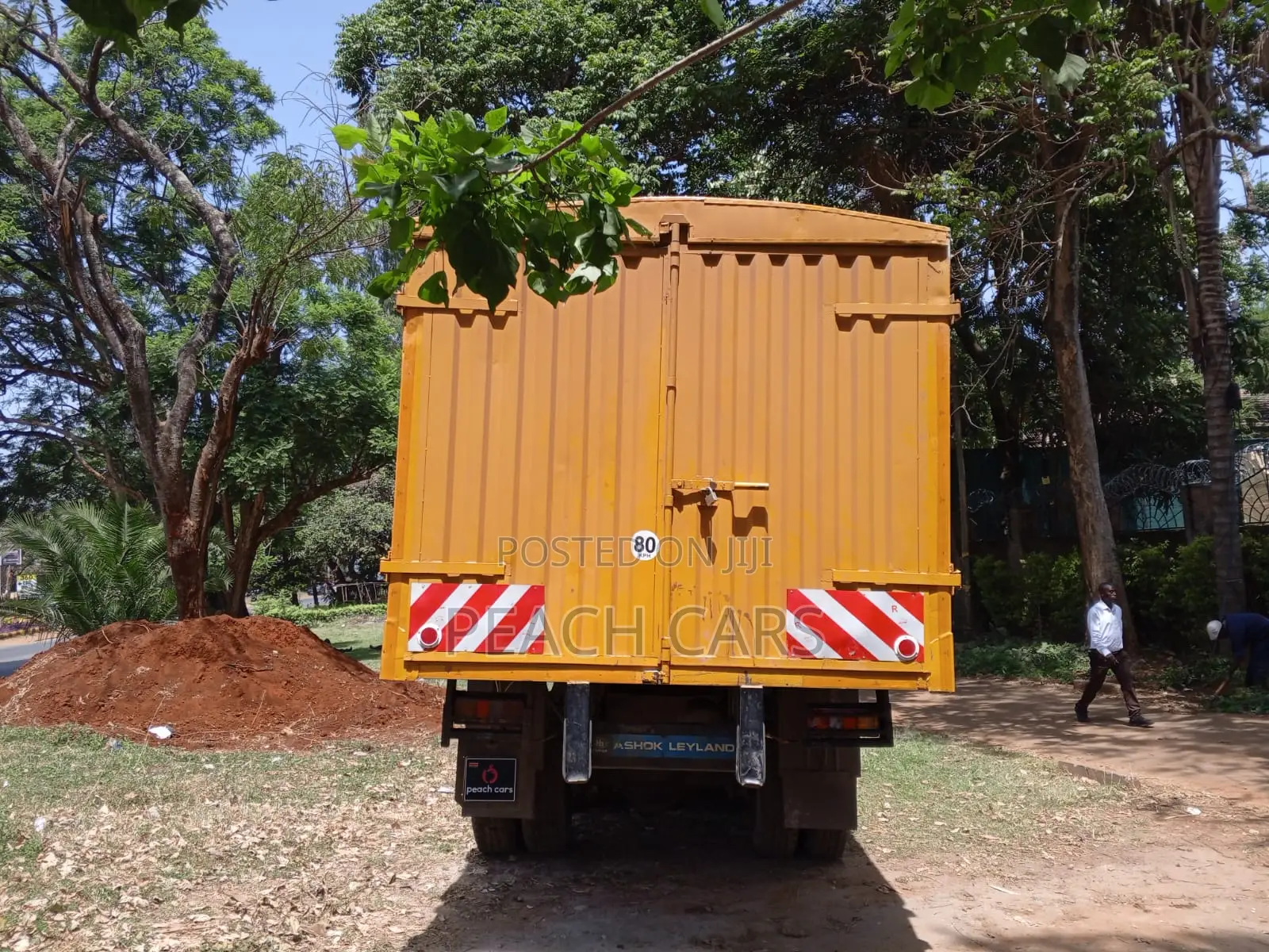 Ashok Leyland - 2518 Ii