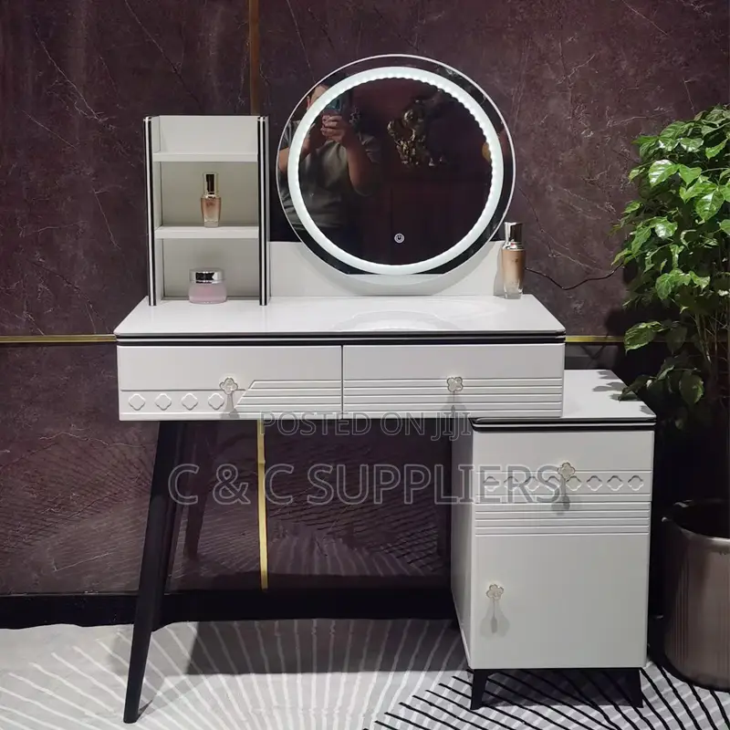 Modern Make Up Vanity Desk