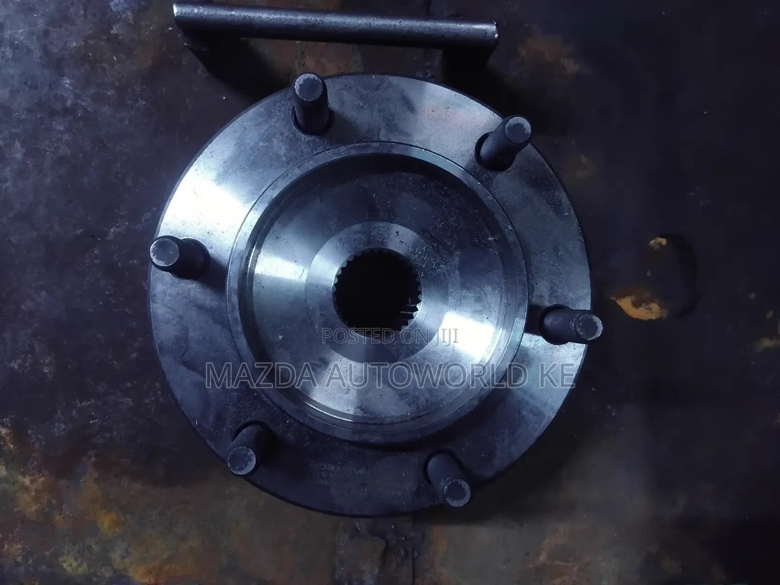 Prado J95, J120, Vigo 4wd Front Wheel Hub