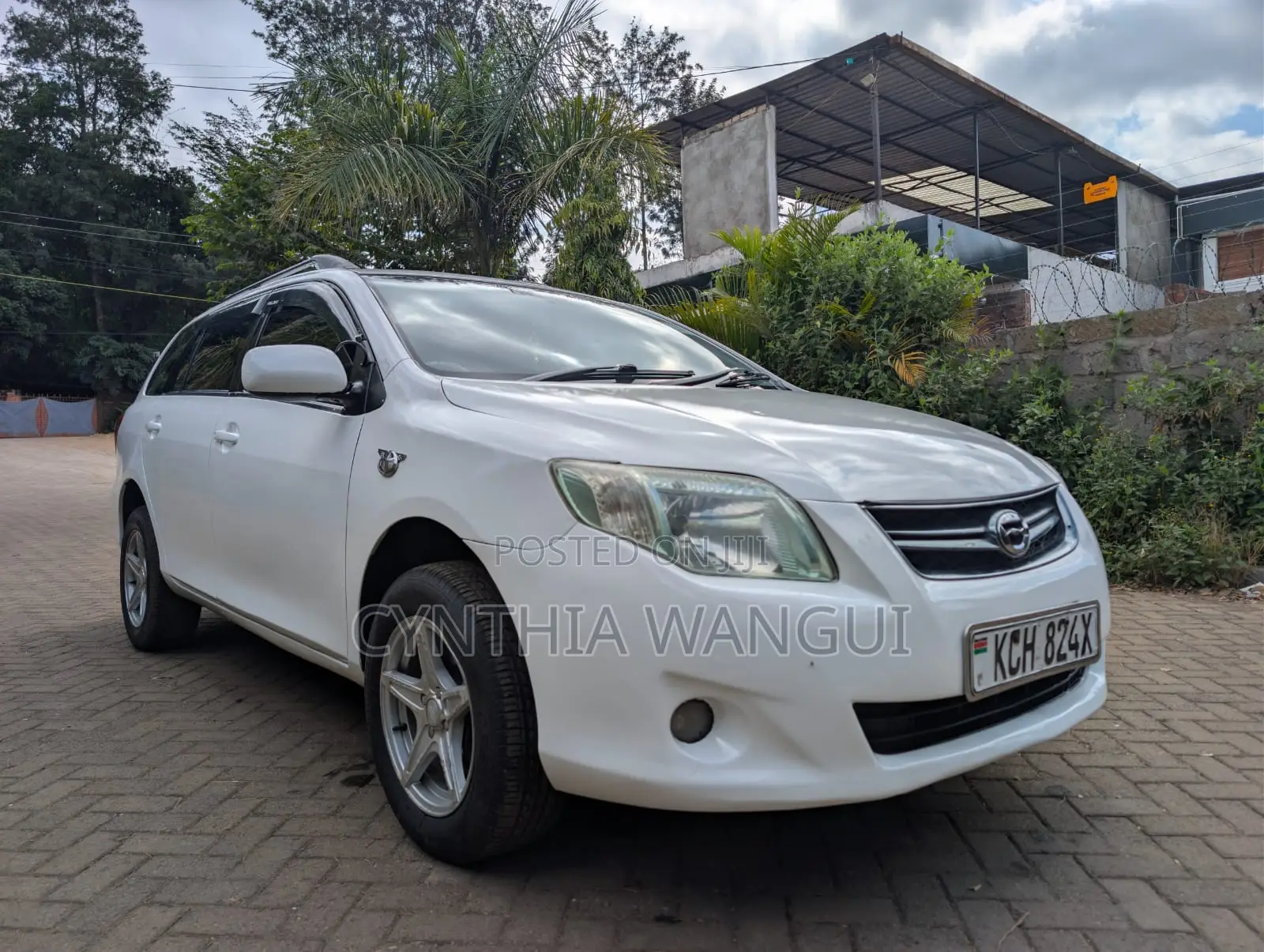 Toyota Corolla Fielder 2009 White