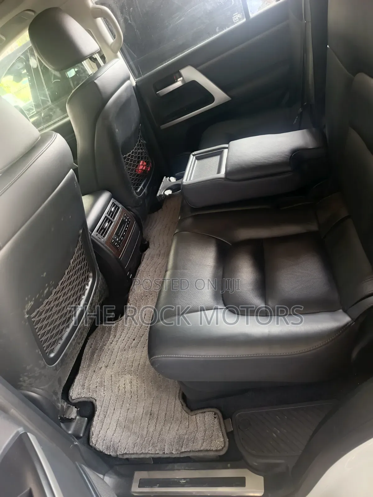 Toyota Land Cruiser 2019 White