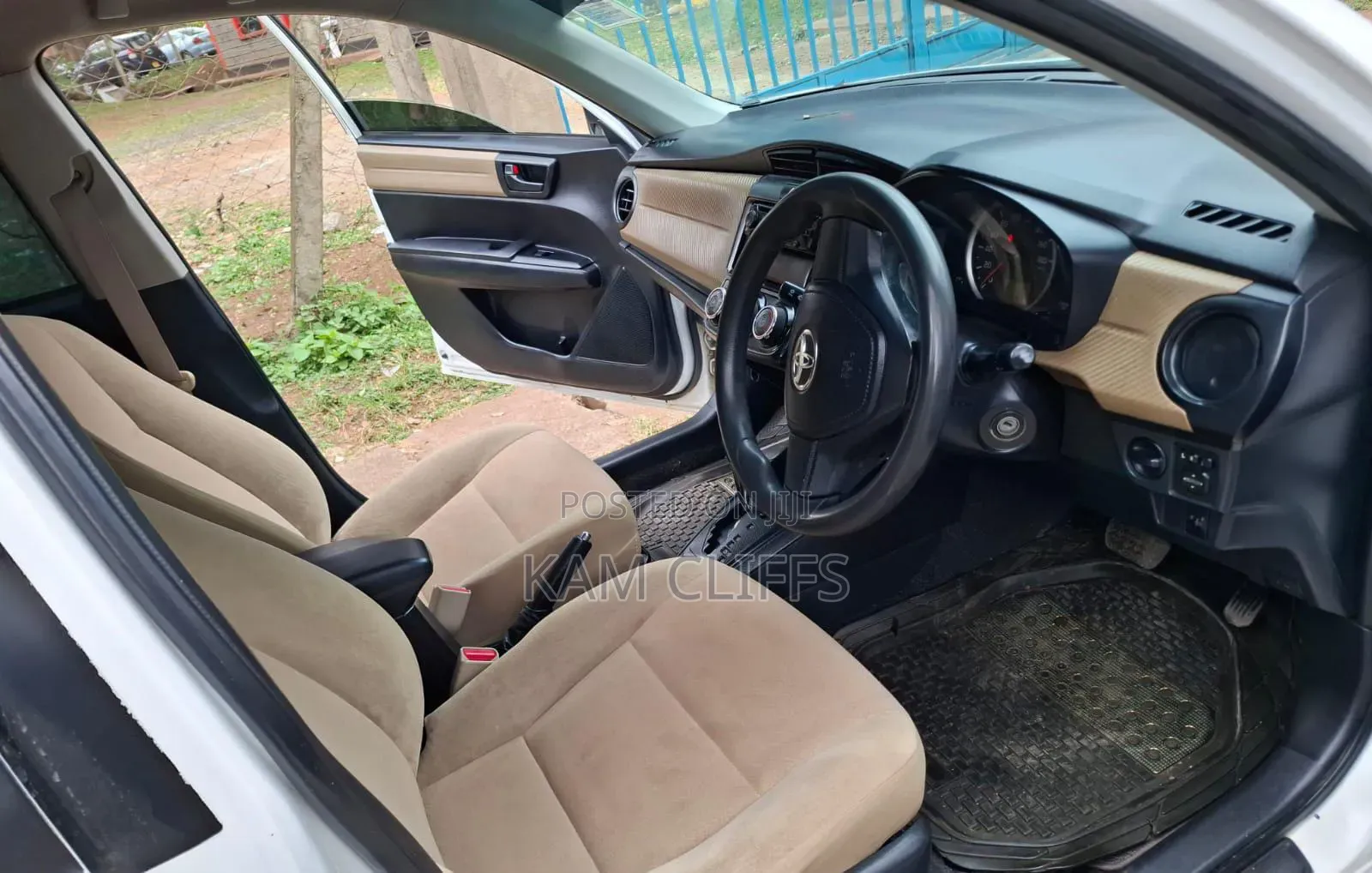 Toyota Axio 1.5 X 2WD 2014 Black