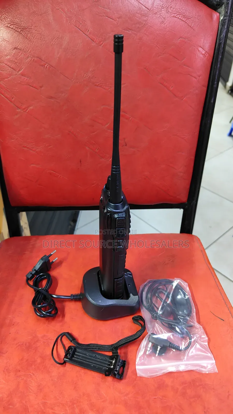 Baofeng Uv-82 Plus Handheld Two-Way Walkie Talkie Original Uv-82 Plus.