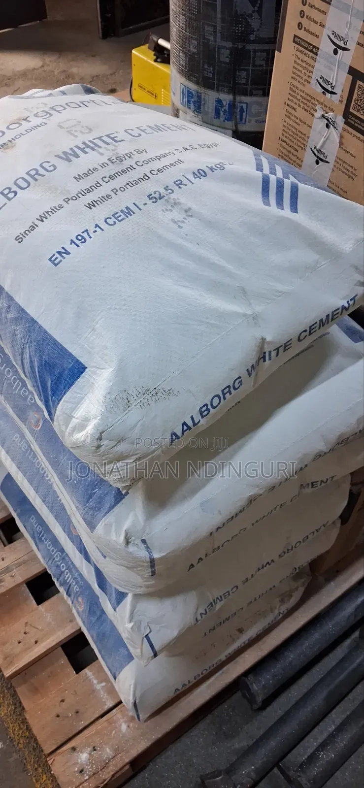 Aalborg White Cement Grade 52.5, 40kg – Professional Finishing Cement