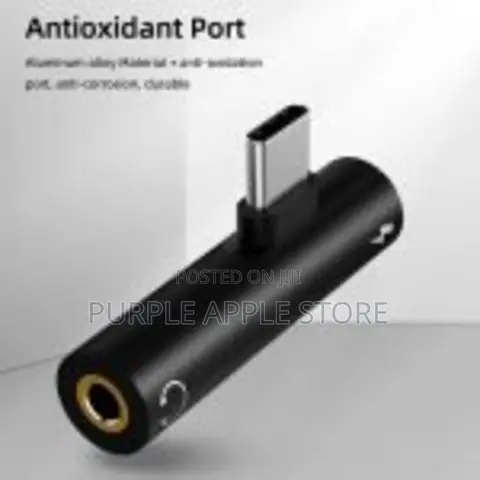 2 in 1 Usb C to 3.5mm Adapter With the Usb C Headphone