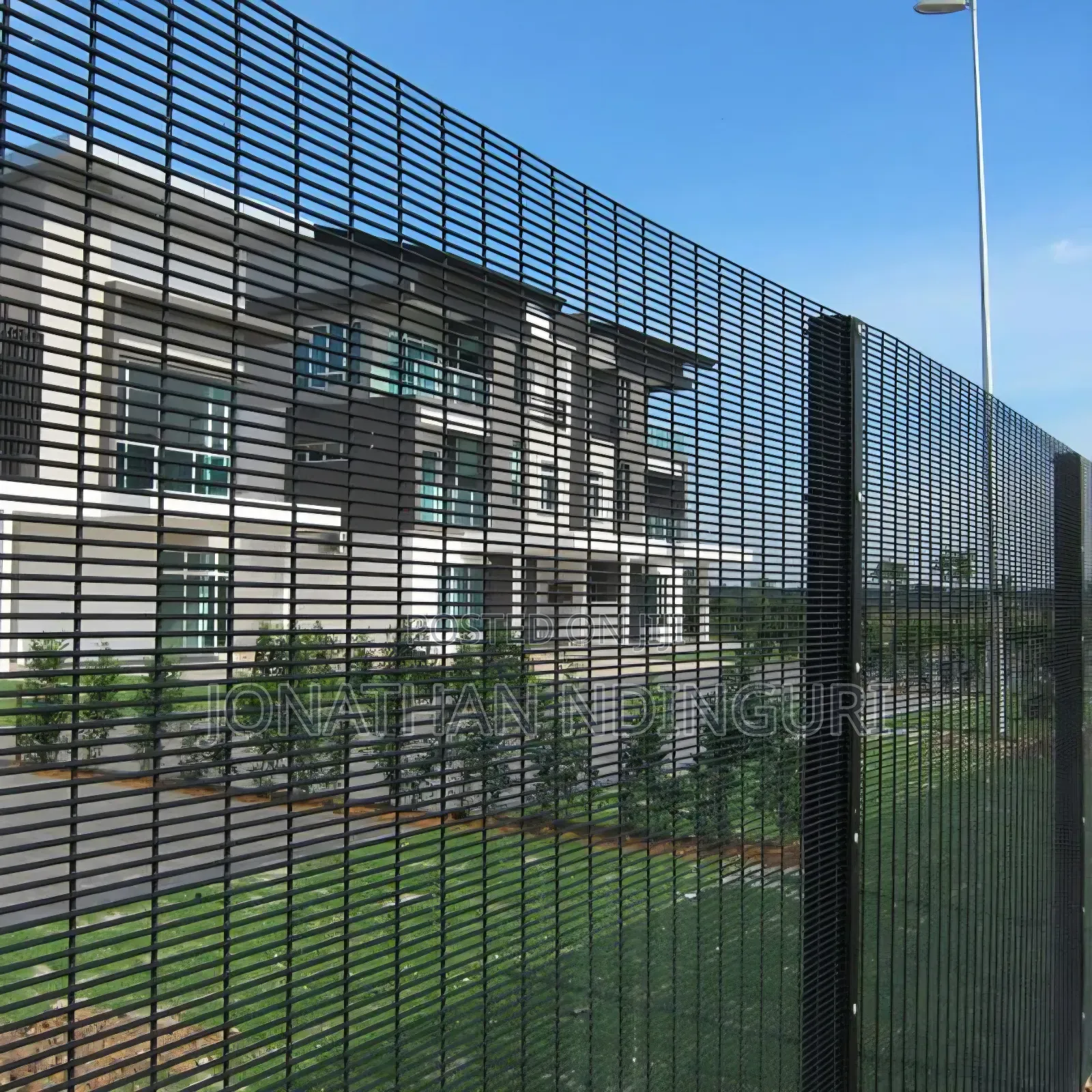 Anti-Climb Fence – Heavy Duty Security Mesh