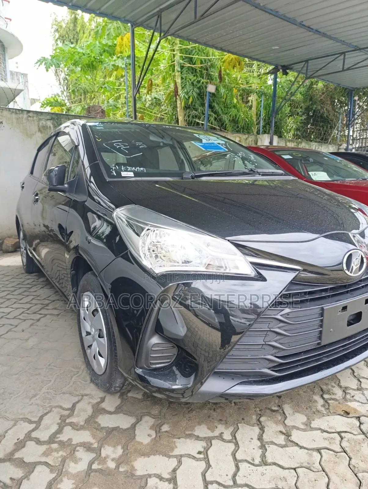 Toyota Vitz 2018 Black