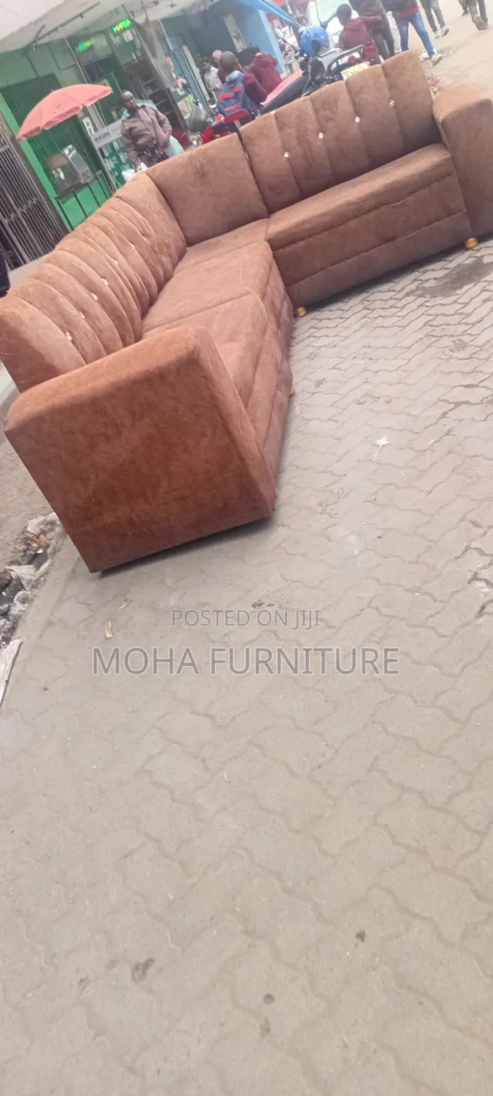 7 Sester Sofa Set for Sale With Good Pricw