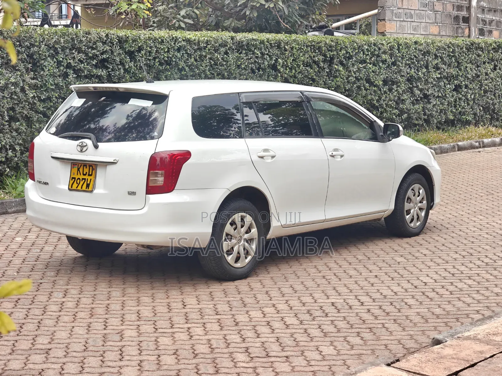 Toyota Corolla Fielder 2009 White