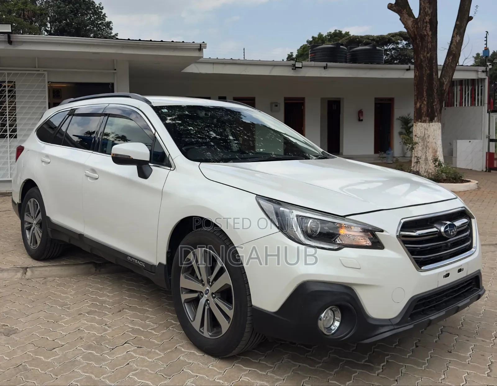 Subaru Outback 2020 White