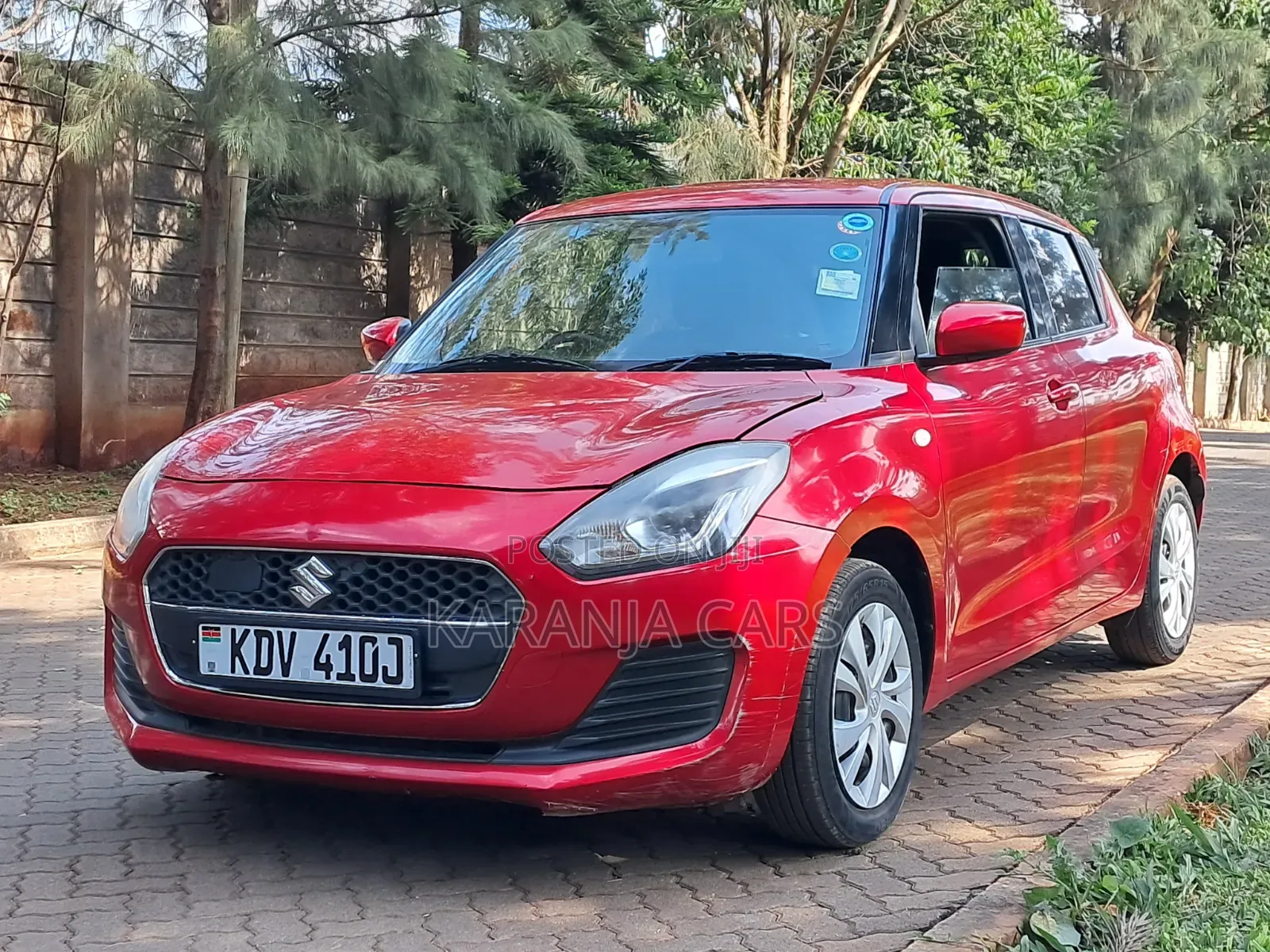 Suzuki Swift 2019 Red