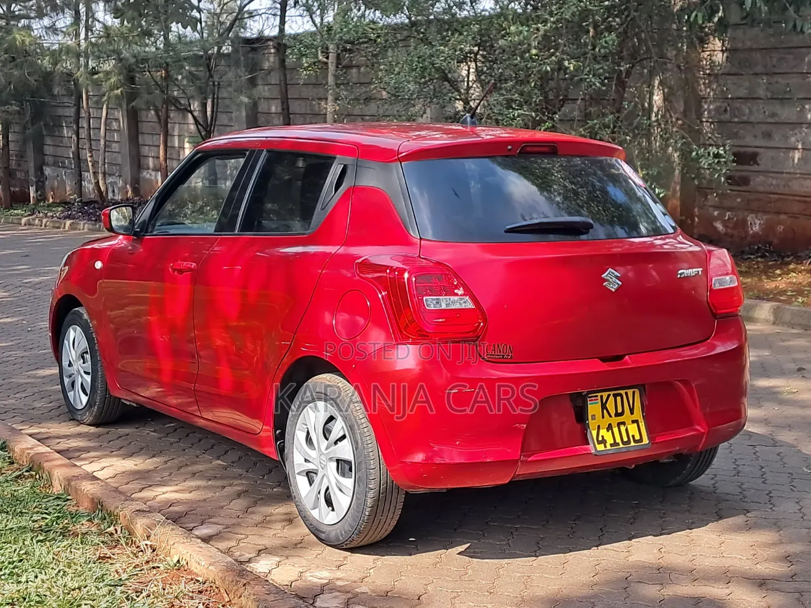 Suzuki Swift 2019 Red