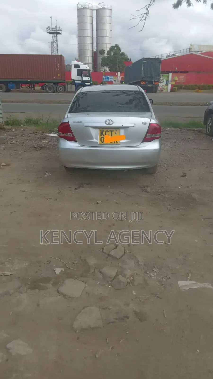 Toyota Axio 2011 Gray
