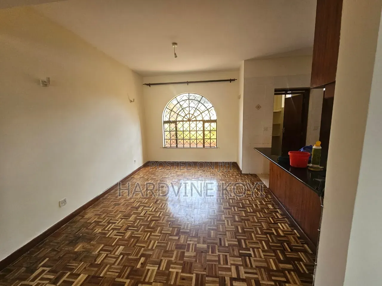 3bdrm Apartment in State House Area for sale