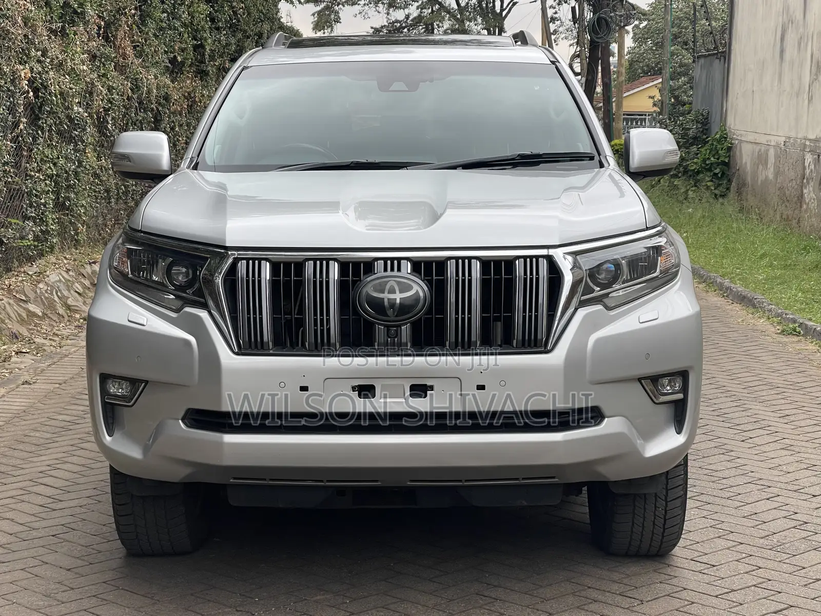 Toyota Land Cruiser Prado 2018 Silver