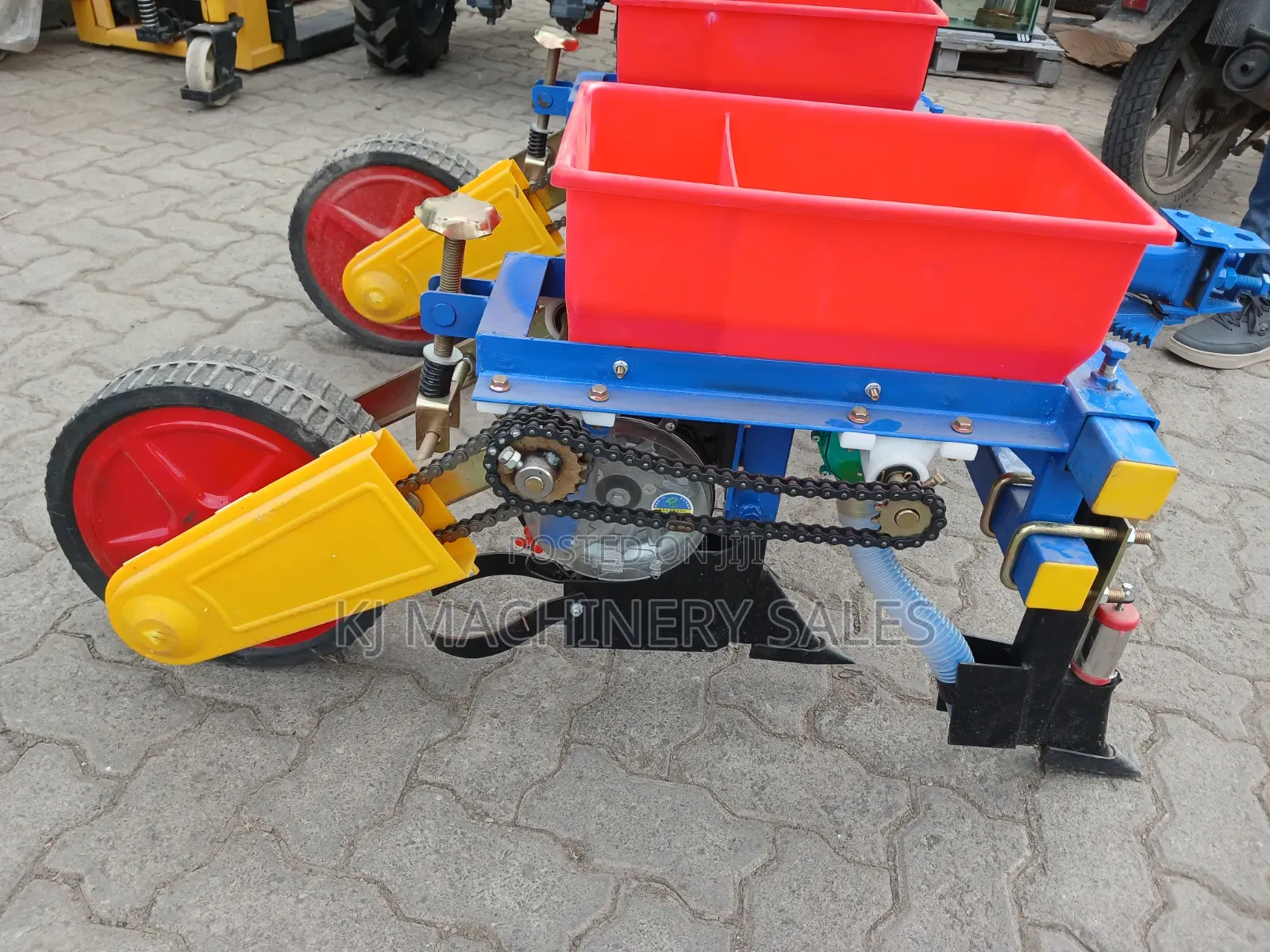 Walkng Tractor Seed Planter