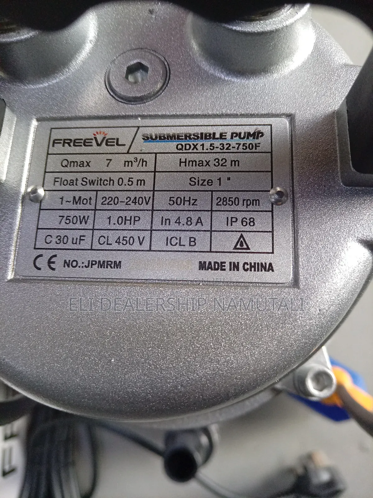 Freevel 1hp 750w Submersible Water Pump With Float Switch – 32m Head