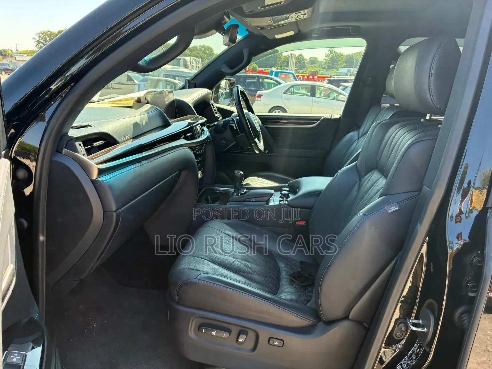 Lexus LX 2021 Black