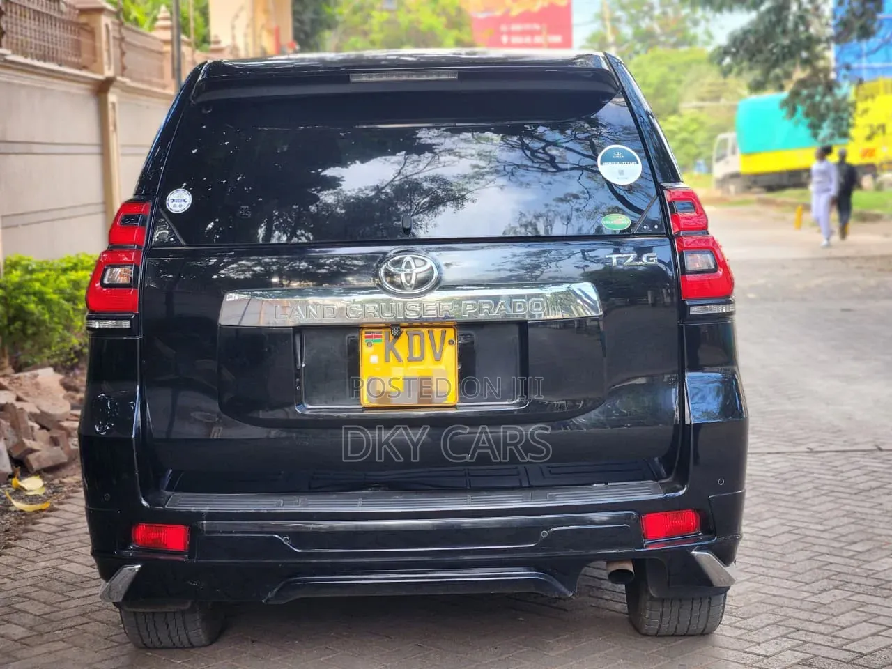 Toyota Land Cruiser Prado 2018 Black