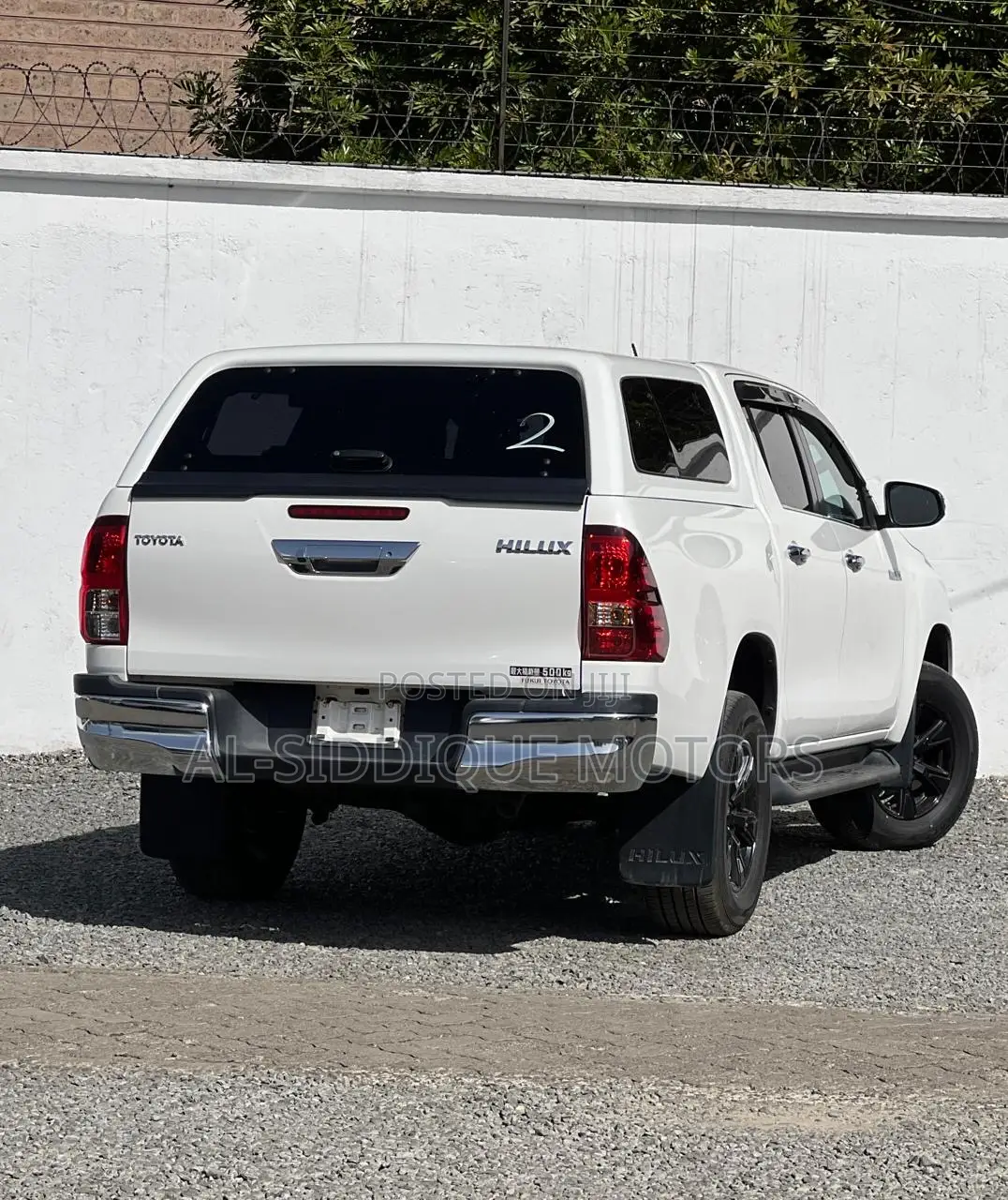 Toyota Hilux Revo Double Cab Deisel 2.4 AWD 2018 White