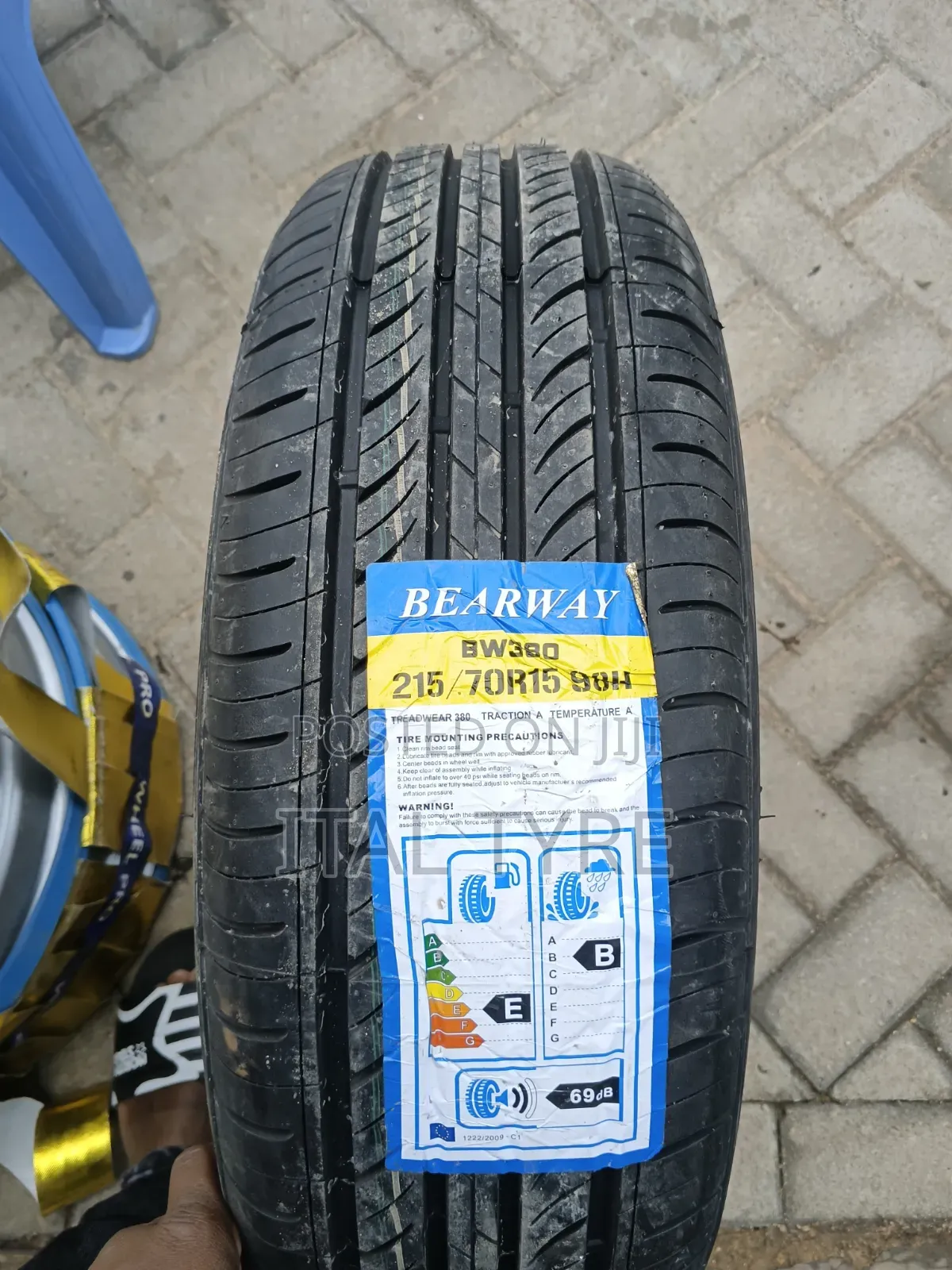 215/70r15 Bearway