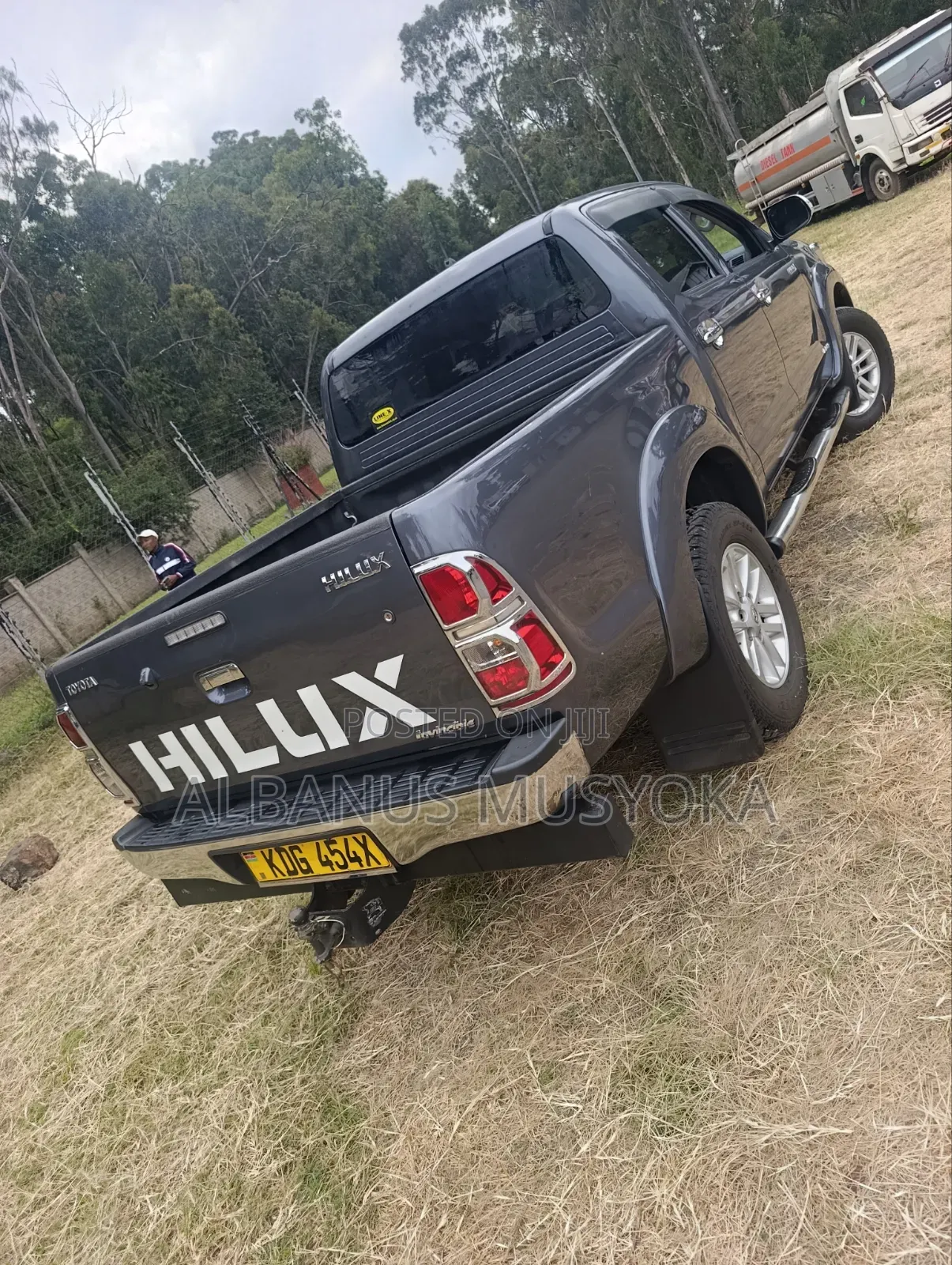 Toyota Hilux 2014 Gray