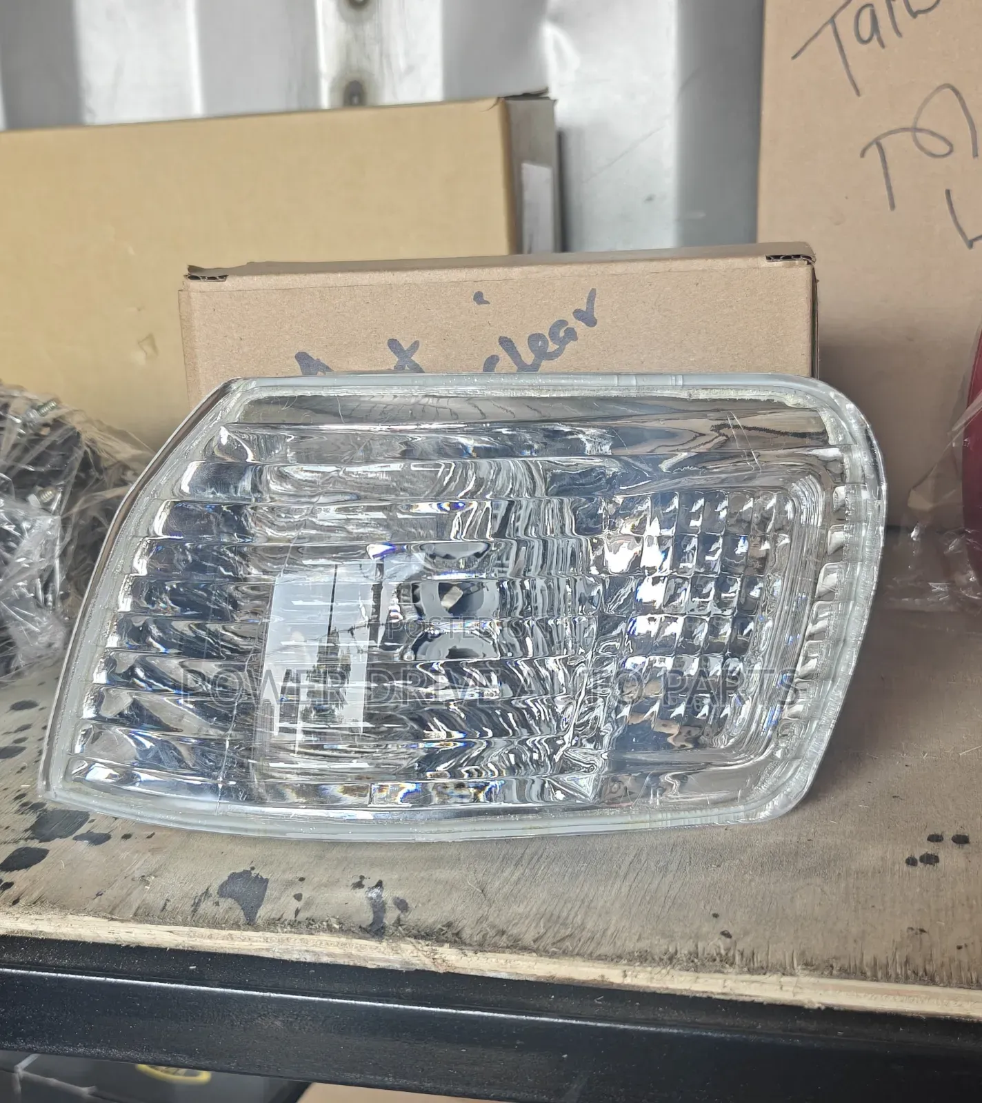 Corner Lamp Ae 111