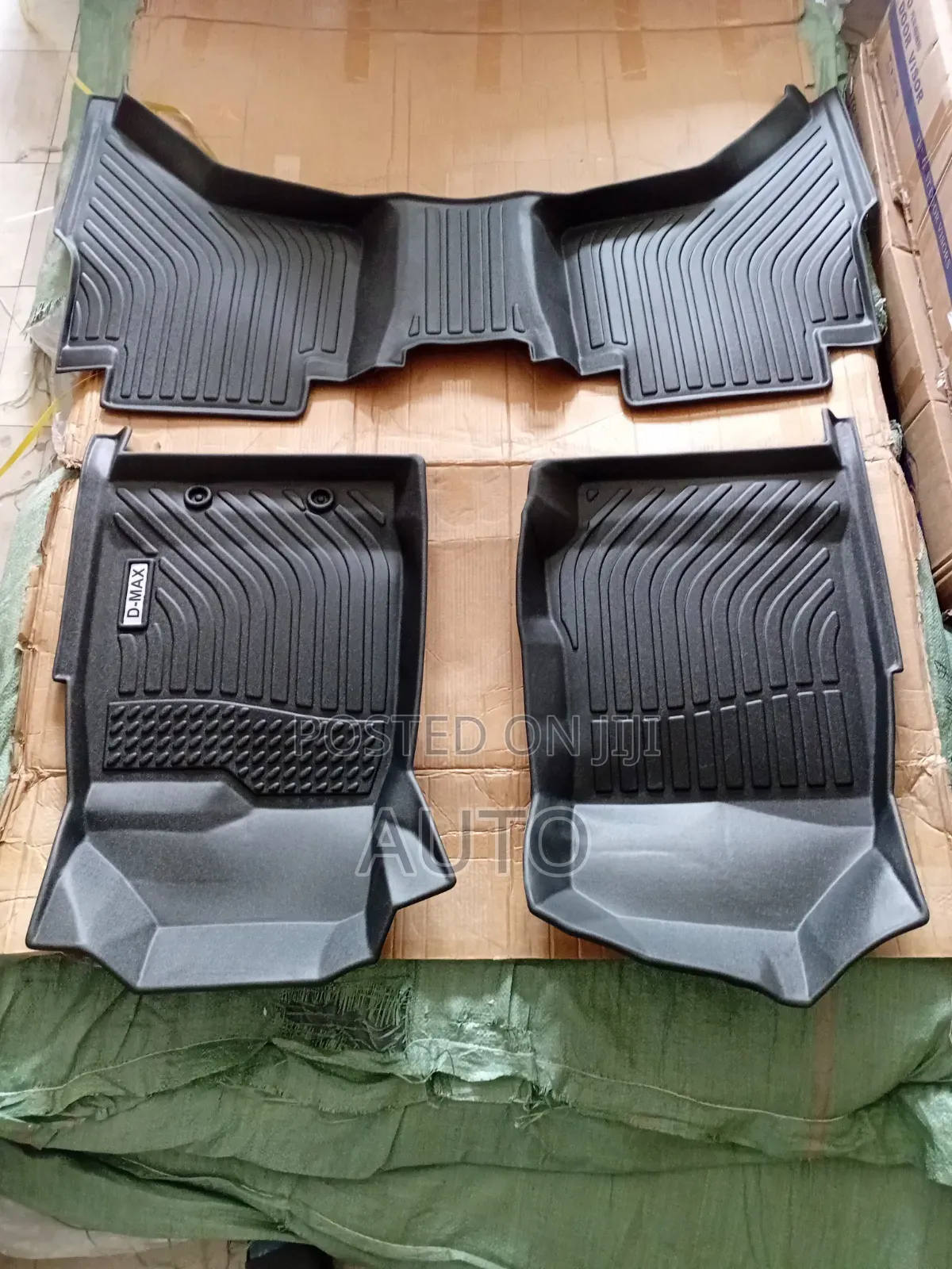 Isuzu D-Max Tpe Floor Mats | Heavy Duty Waterproof All-Weather Car Mat