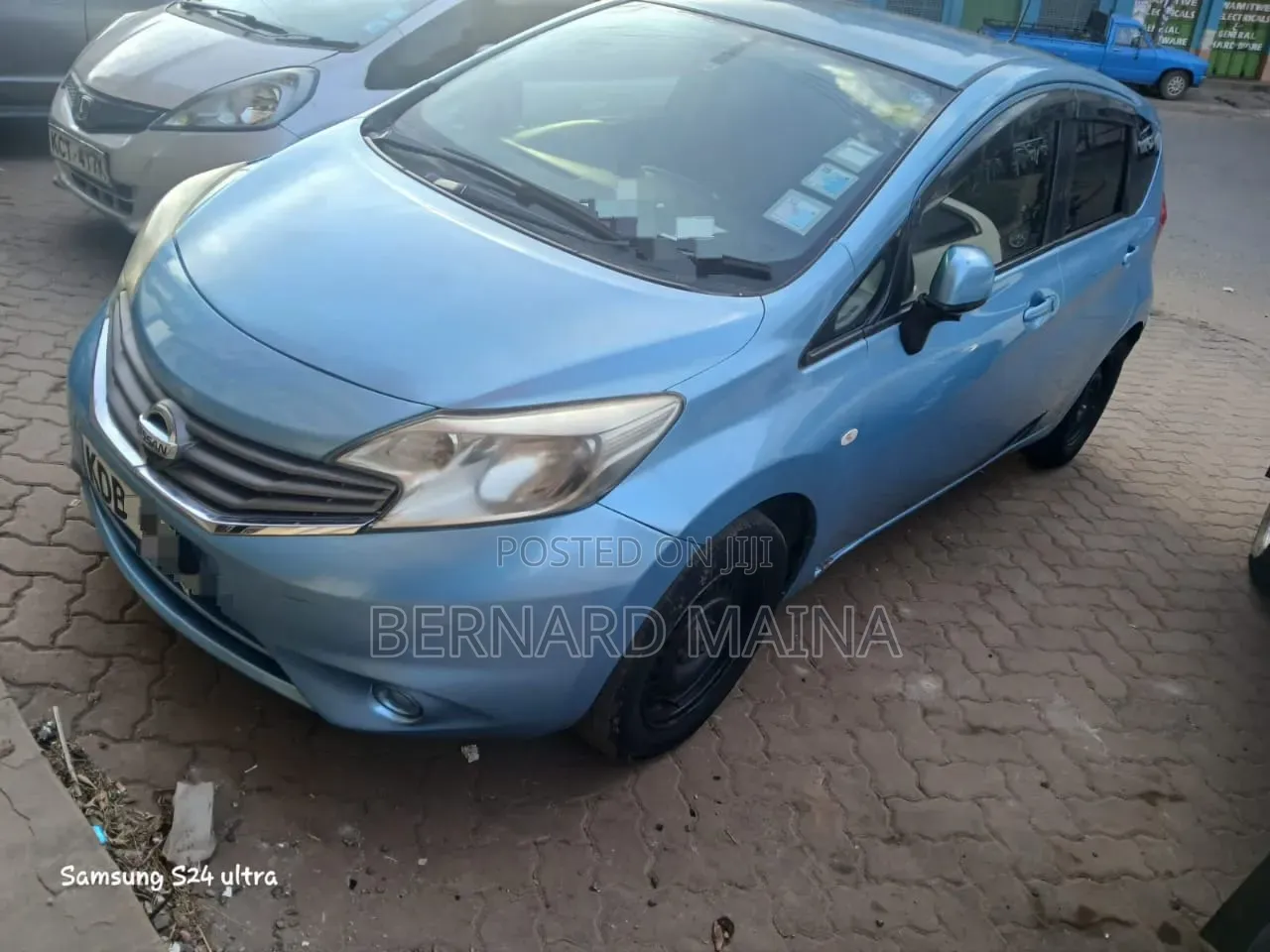 Nissan Note 2012 Blue