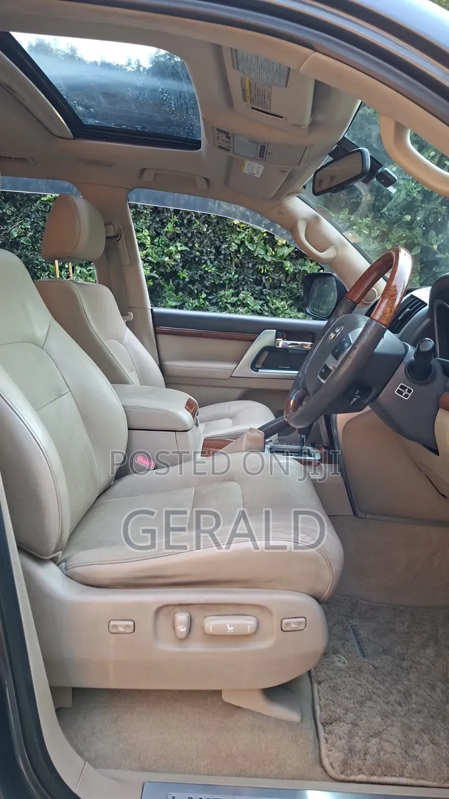 Toyota Land Cruiser 2012 Gray