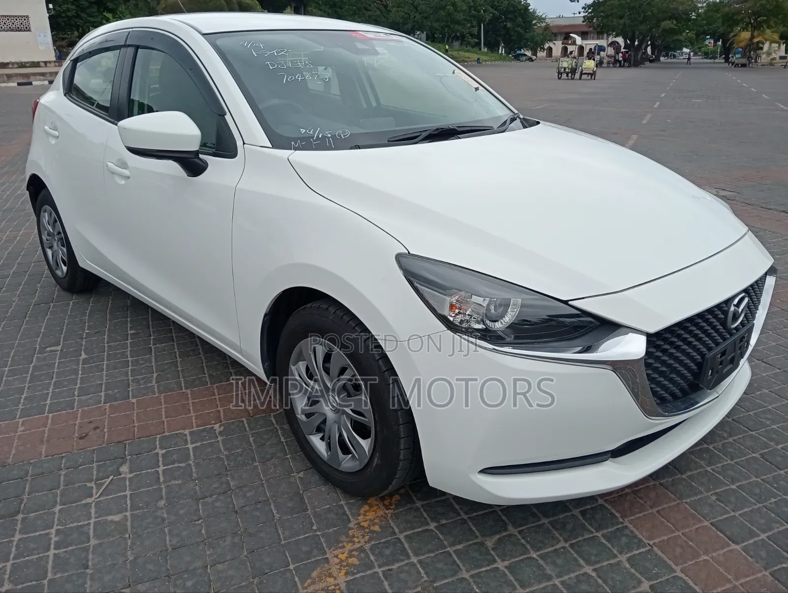 Mazda 2 2019 White