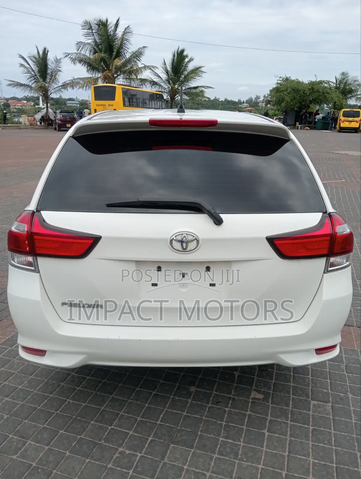 Toyota Corolla Fielder 2019 White