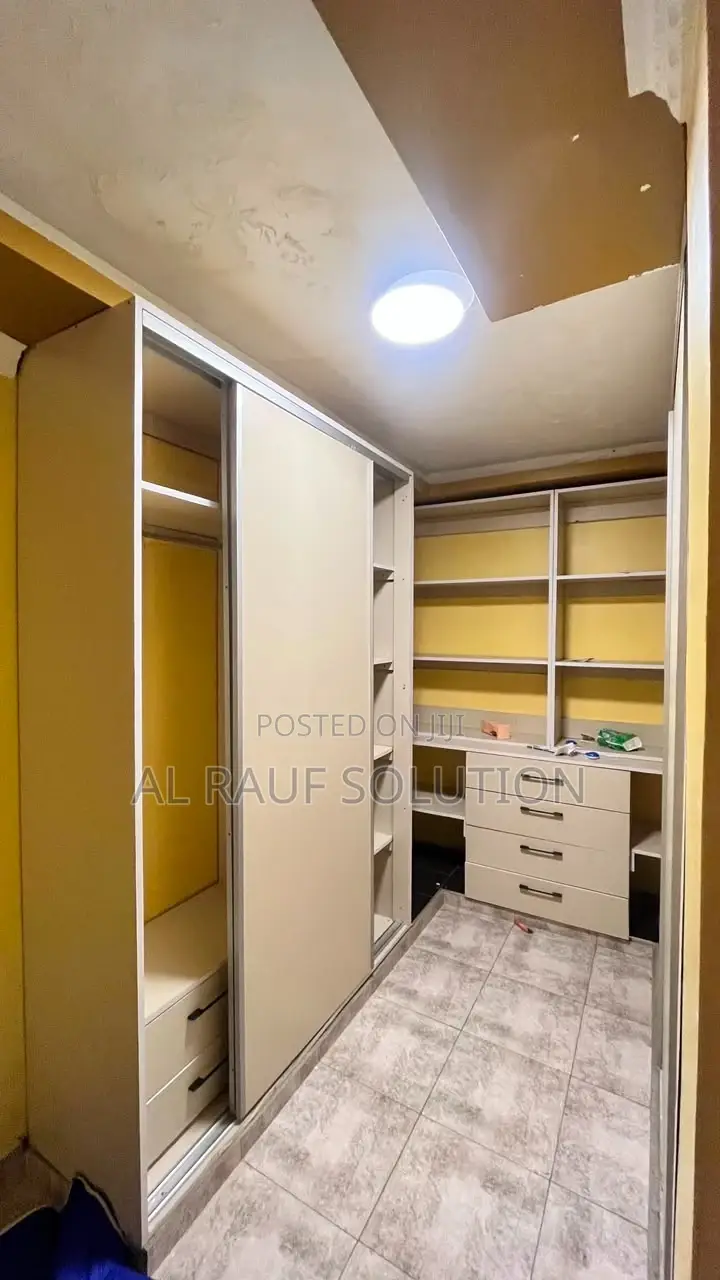 4bdrm Mansion in Banita, Kamulu for sale