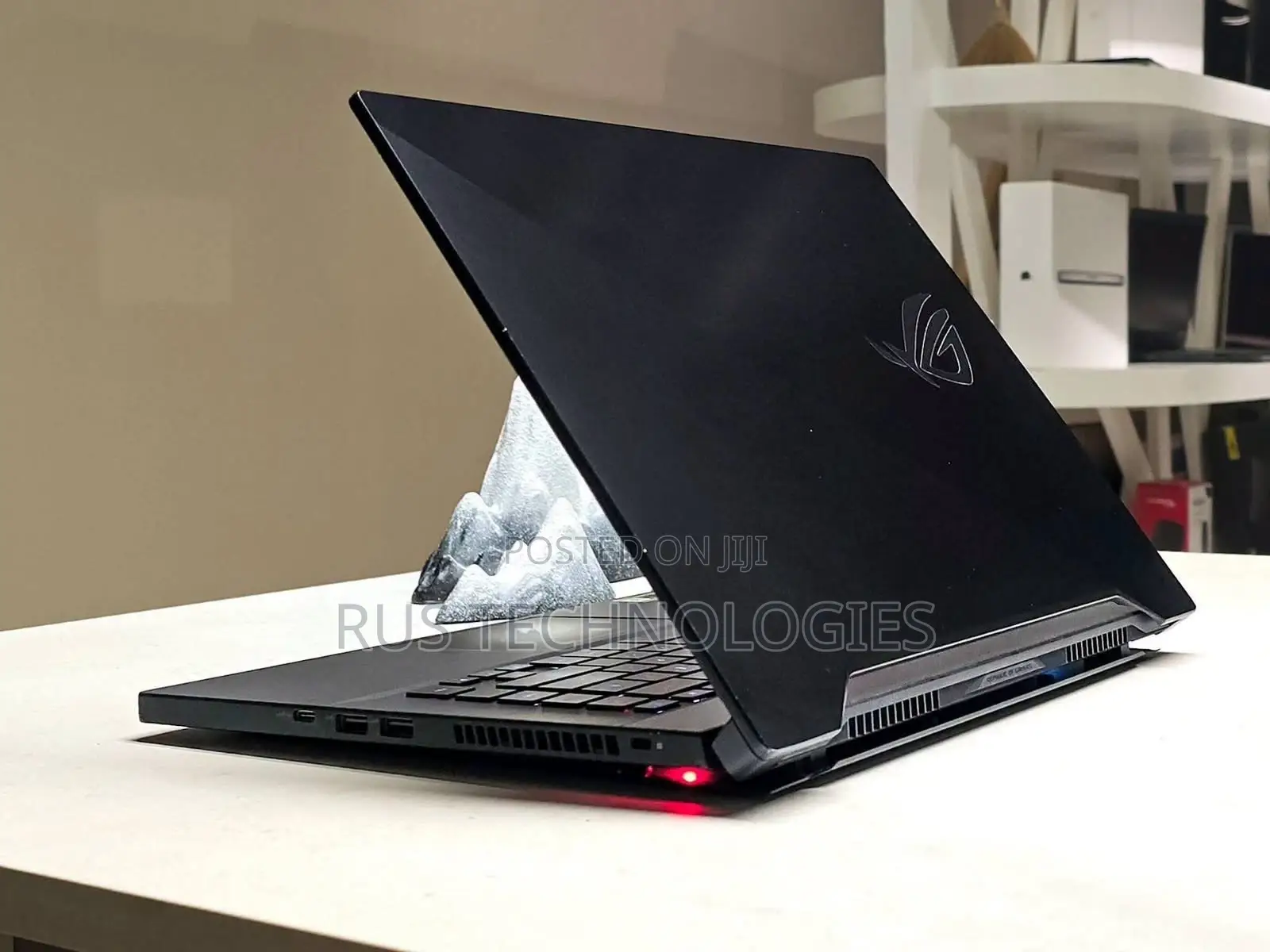 Laptop Asus ROG Zephyrus S GX701 16GB Intel Core i7 SSD 512GB