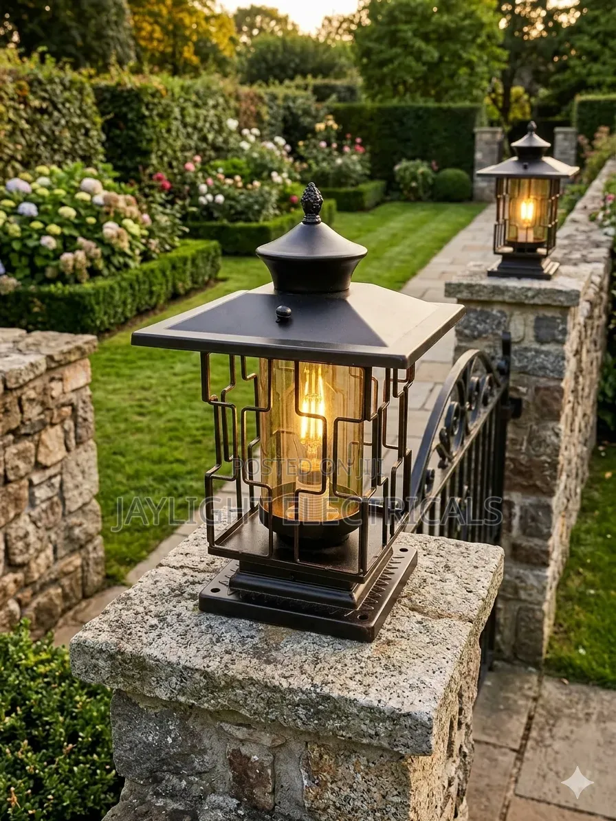 Pillar Lights European-Style Outdoor Waterproof Fence Gate Post Lamp