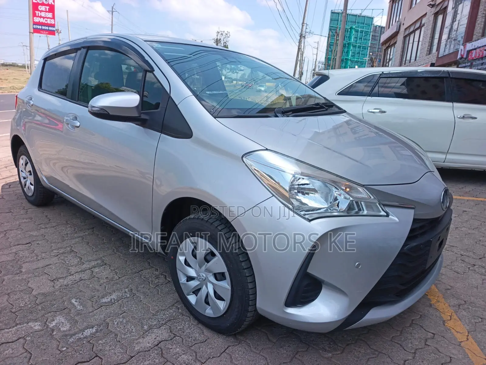 Toyota Vitz 1.3 AWD 5dr 2019 Silver
