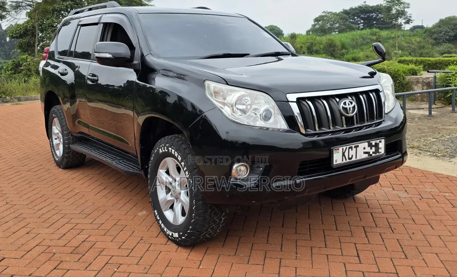 Toyota Land Cruiser Prado 2012 Black