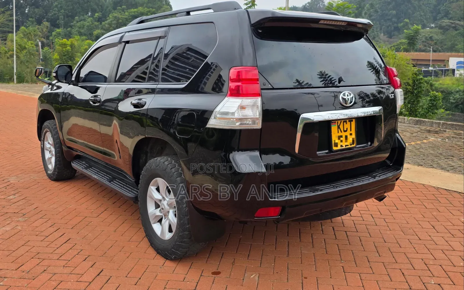 Toyota Land Cruiser Prado 2012 Black