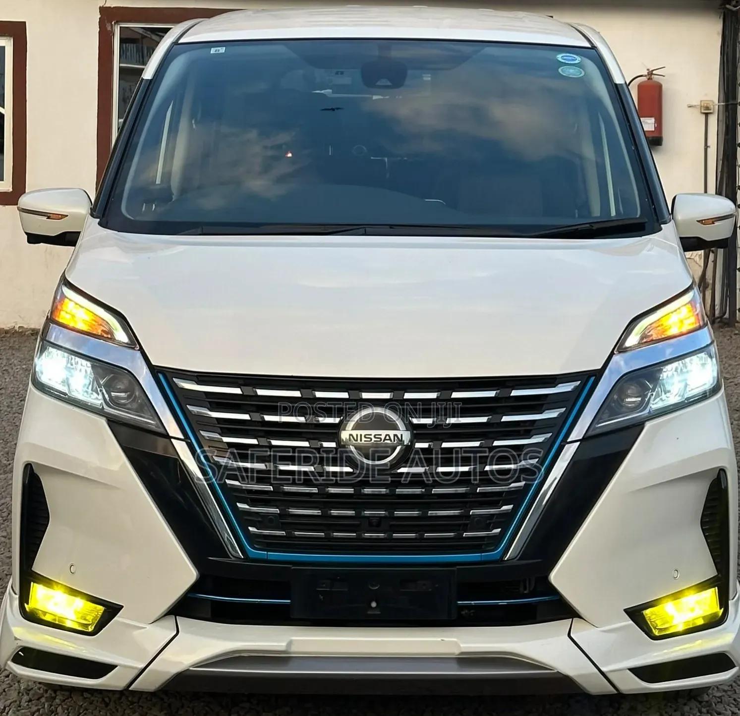 Nissan Serena 2019 Burgundy