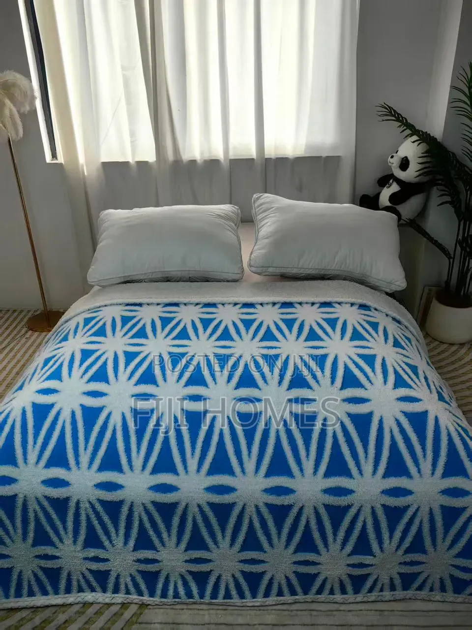 Cozy Woolen/Sherpa/Fleece Throw Blankets | 200x230cm