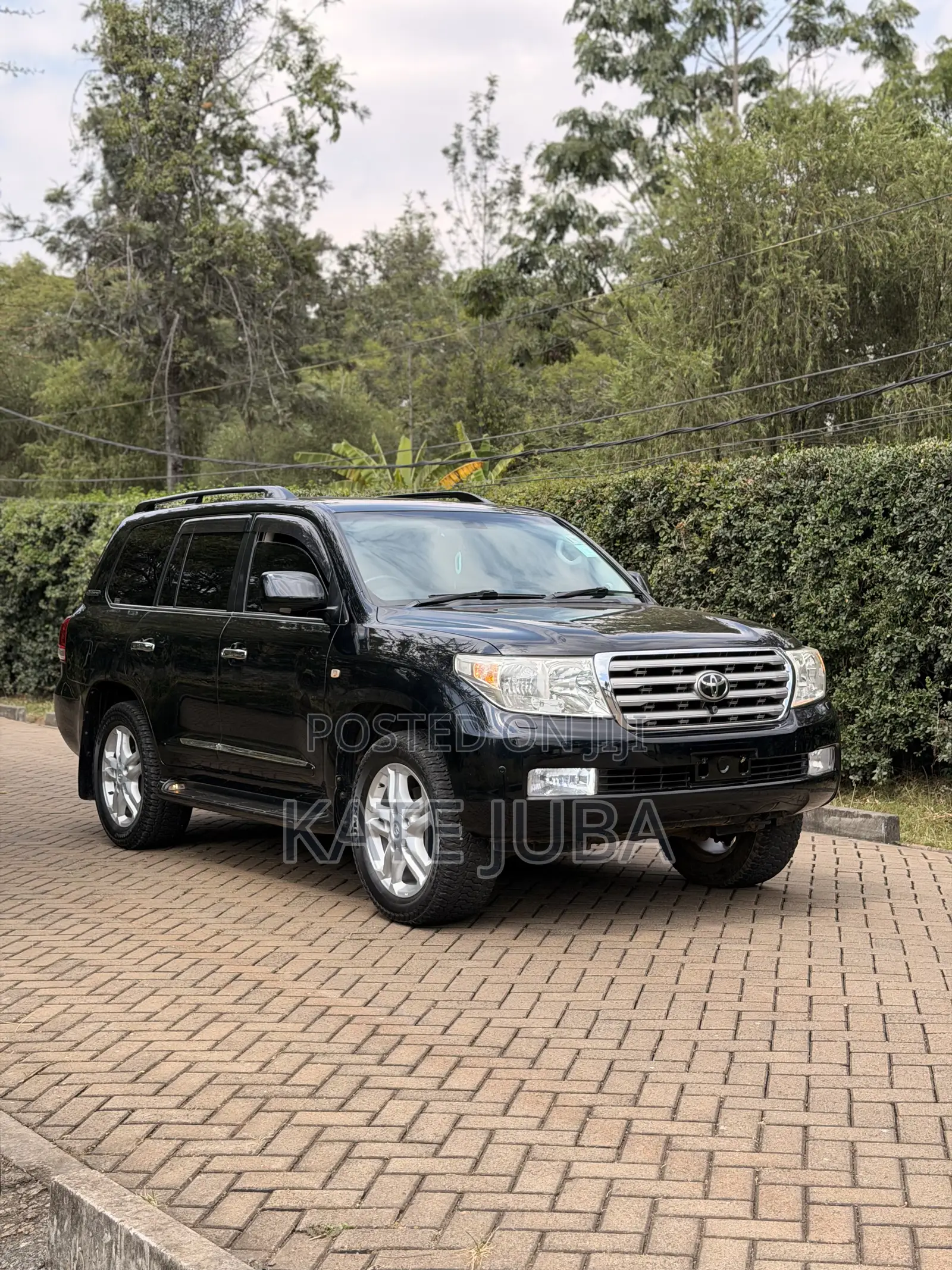 Toyota Land Cruiser Prado 2011 Black