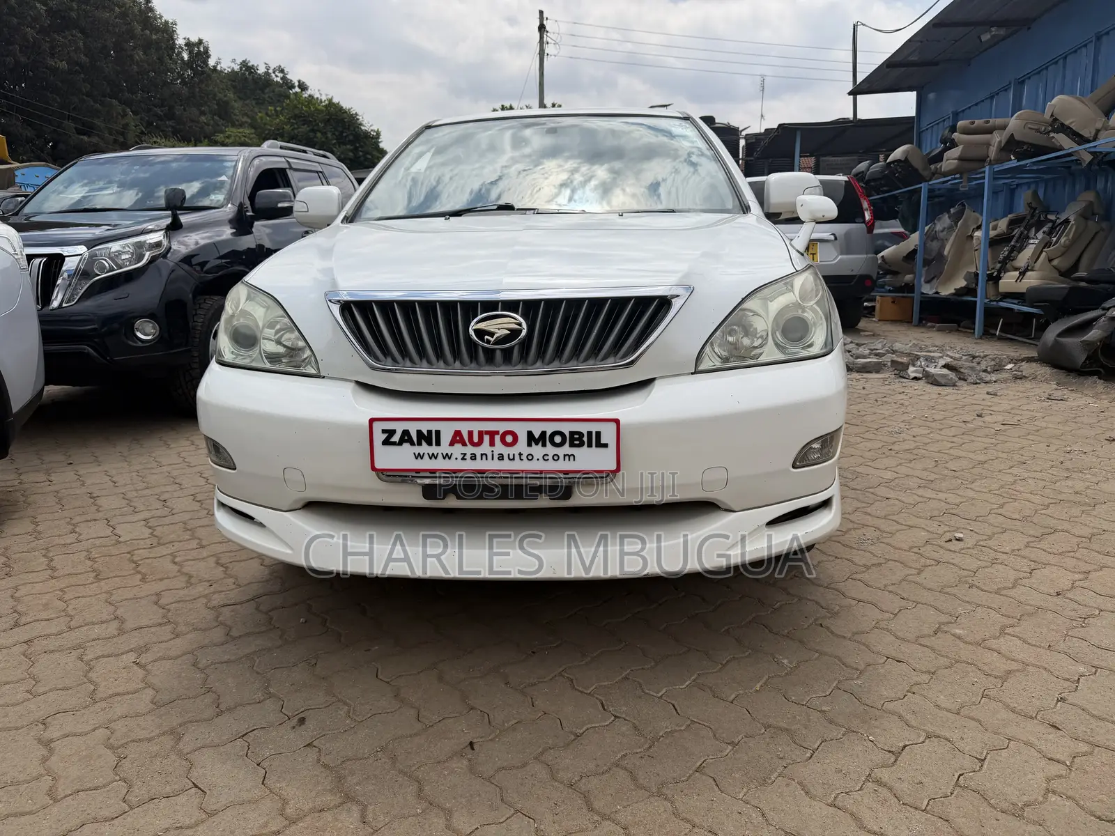 Toyota Harrier 2.4 2011 White