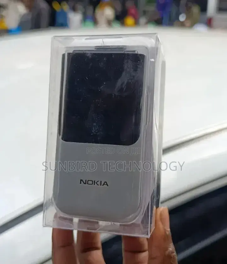 New Nokia 2720 Flip 512 GB Gray