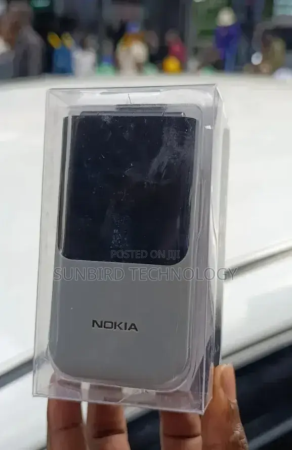 New Nokia 2720 Flip 512 GB Gray