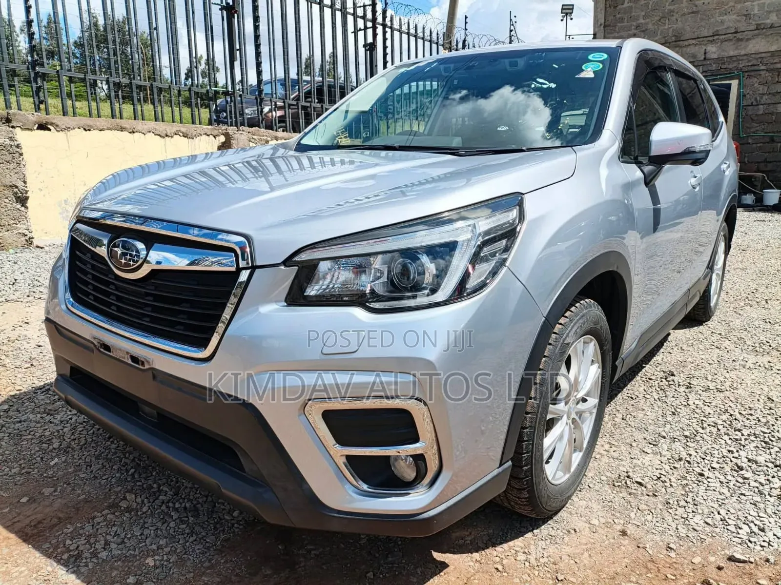 Subaru Forester 2019 Silver