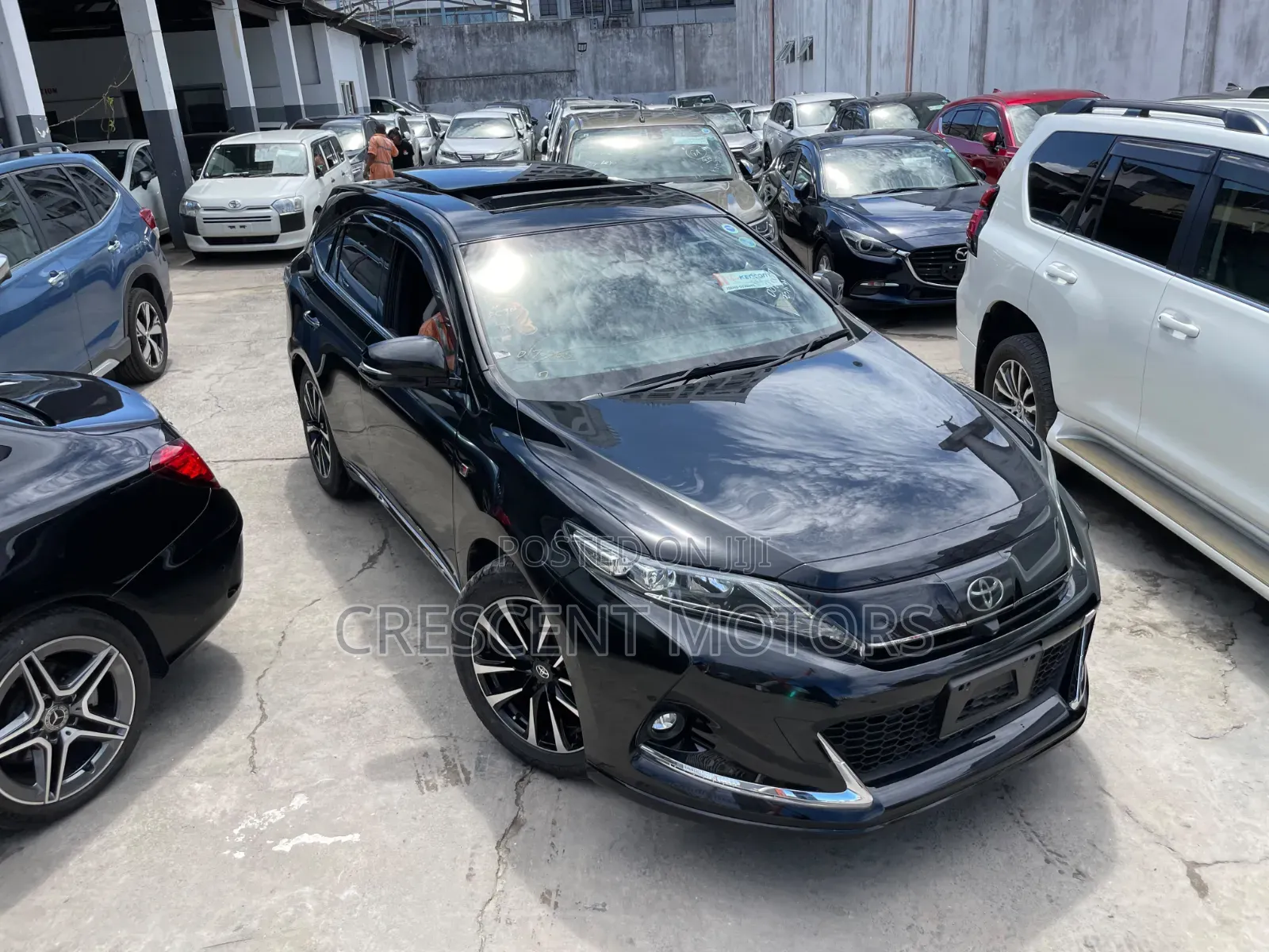 Toyota Harrier 2019 Black