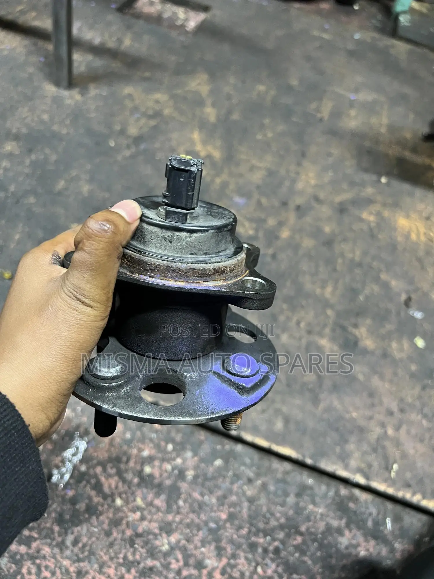 Rear Hub Vitz /Ractis/Axio/Sienta/Fielder/Probox